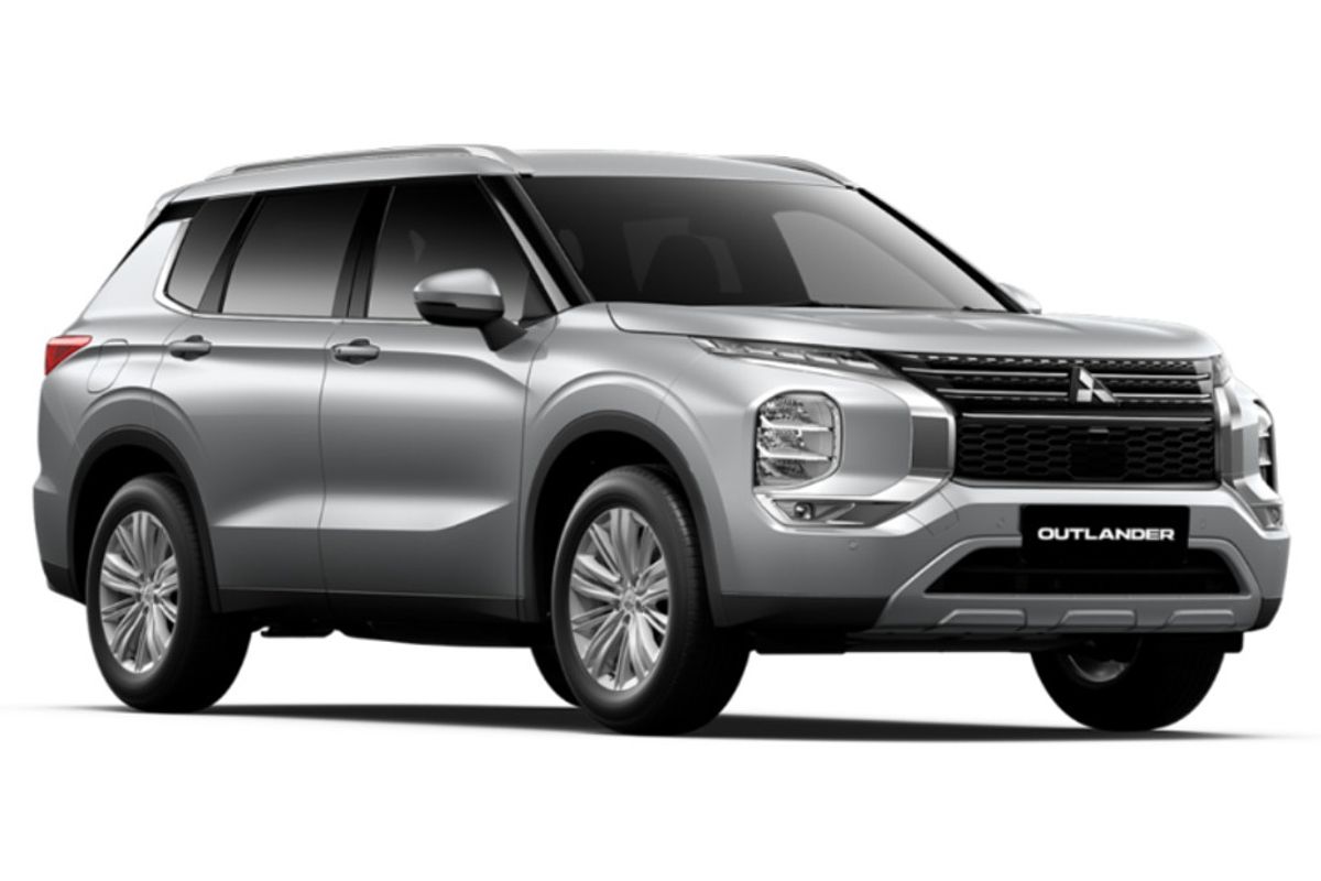 2024 Mitsubishi Outlander LS ZM
