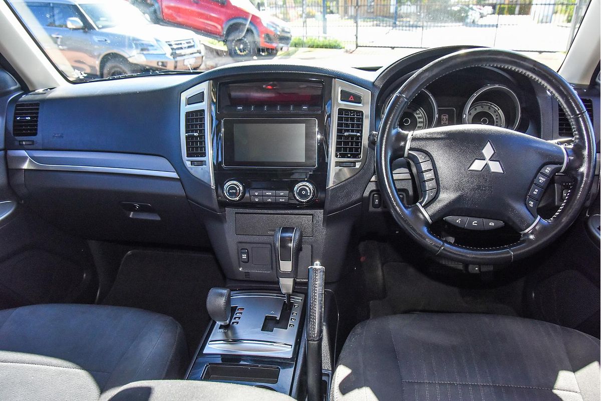 2020 Mitsubishi Pajero GLX NX