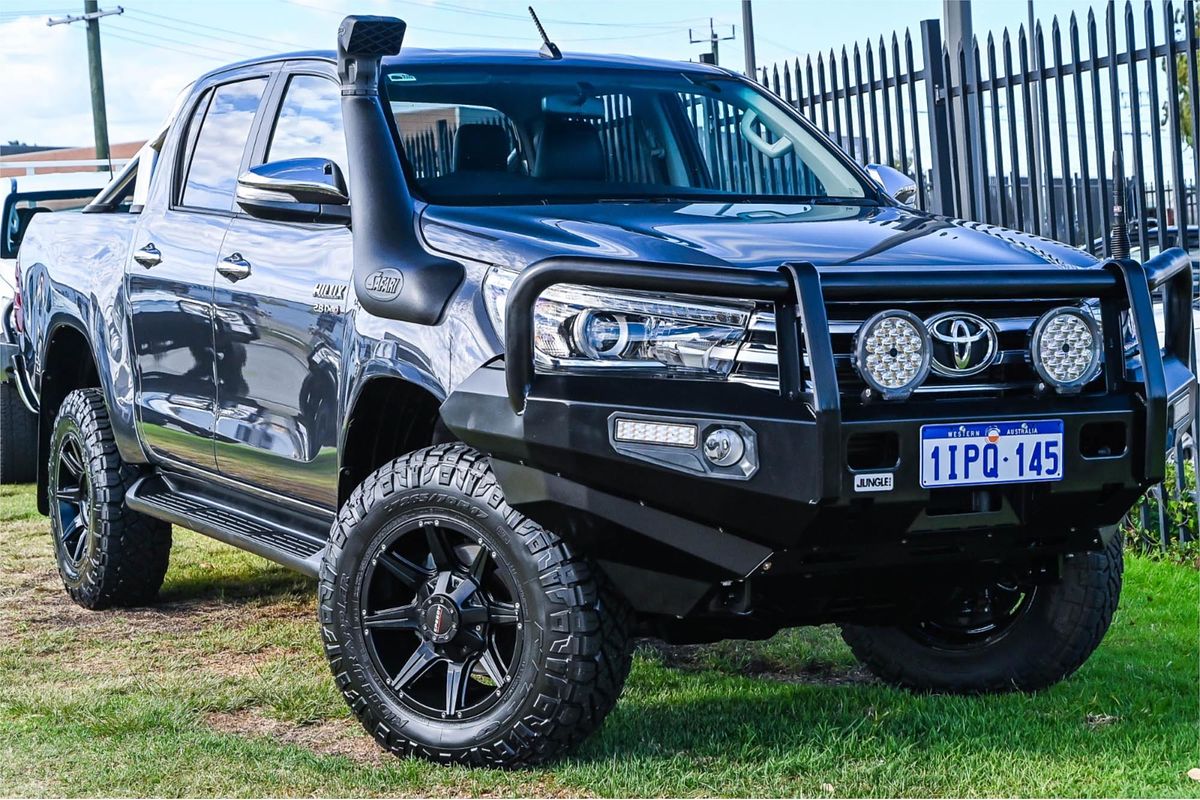 2017 Toyota Hilux SR5 GUN126R 4X4