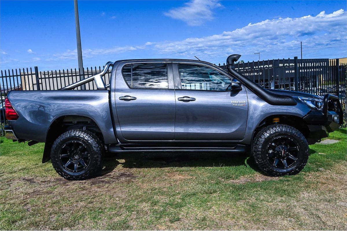 2017 Toyota Hilux SR5 GUN126R 4X4