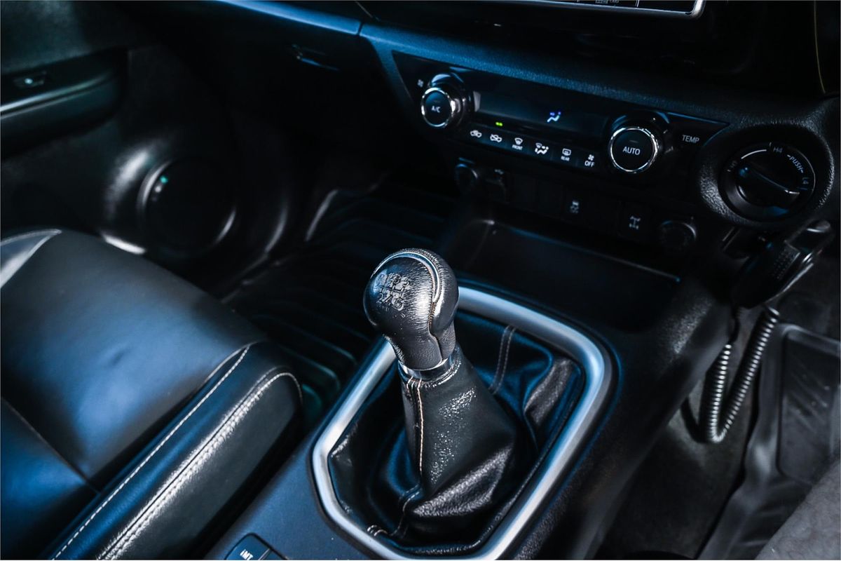 2017 Toyota Hilux SR5 GUN126R 4X4
