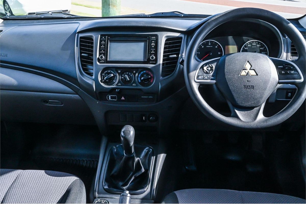 2018 Mitsubishi Triton GLX MQ 4X4