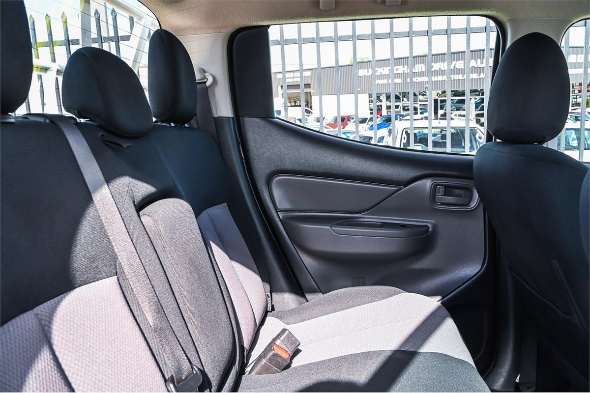 2018 Mitsubishi Triton GLX MQ 4X4