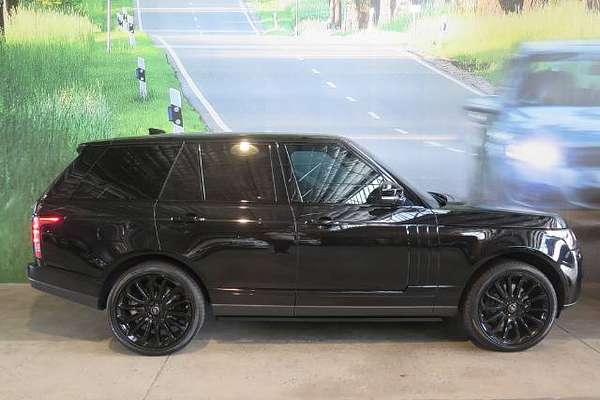 2017 Land Rover RANGE ROVER SDV8 AUTOBIOGRAPHY SV