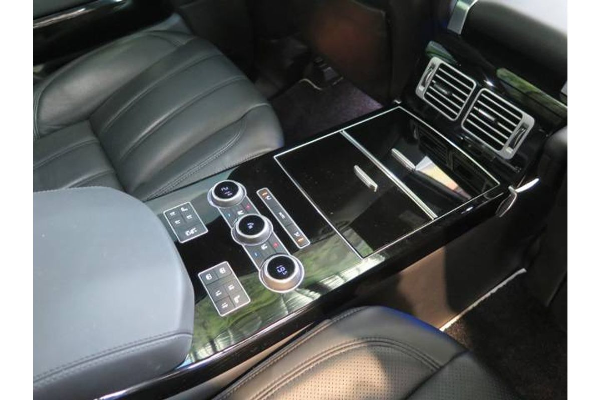 2017 Land Rover RANGE ROVER SDV8 AUTOBIOGRAPHY SV