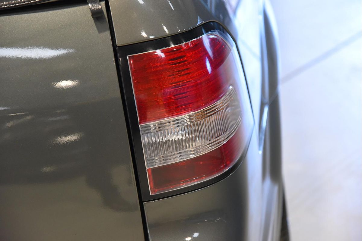 2011 Holden Ute SS VE Series II Rear Wheel Drive