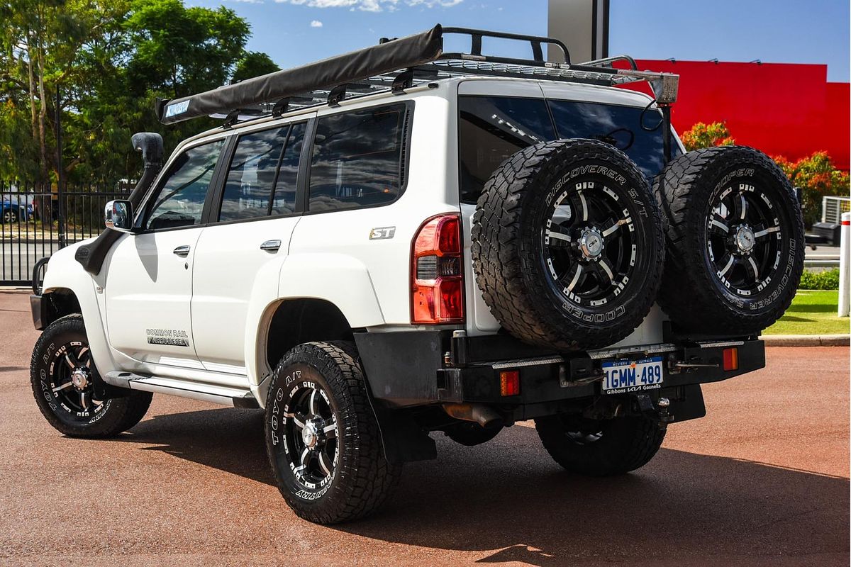 2015 Nissan Patrol ST Y61