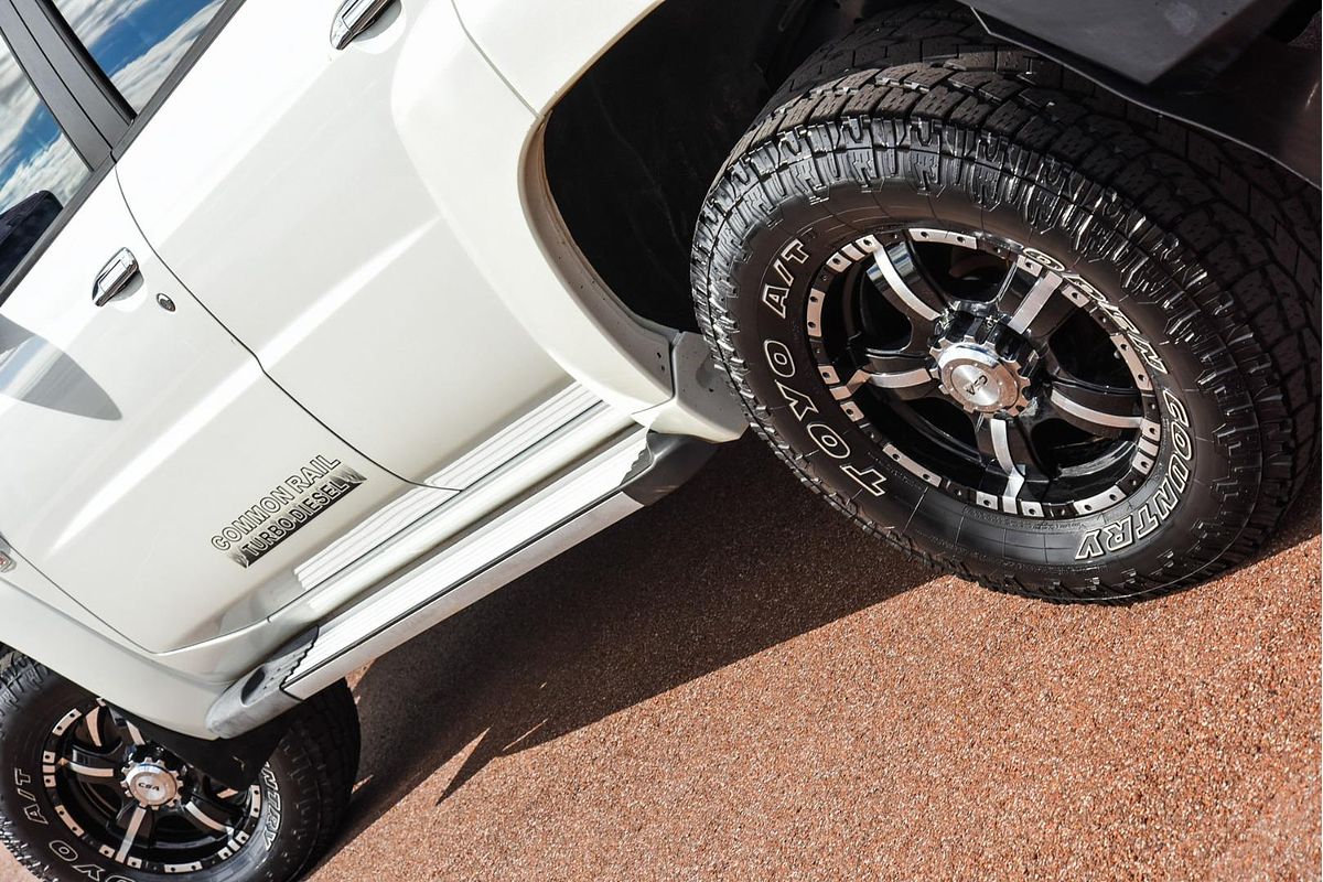 2015 Nissan Patrol ST Y61