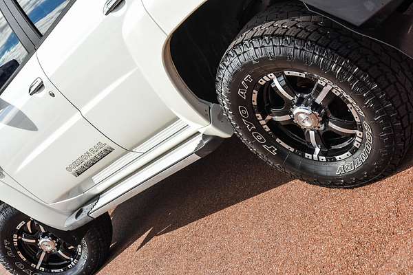 2015 Nissan Patrol ST Y61