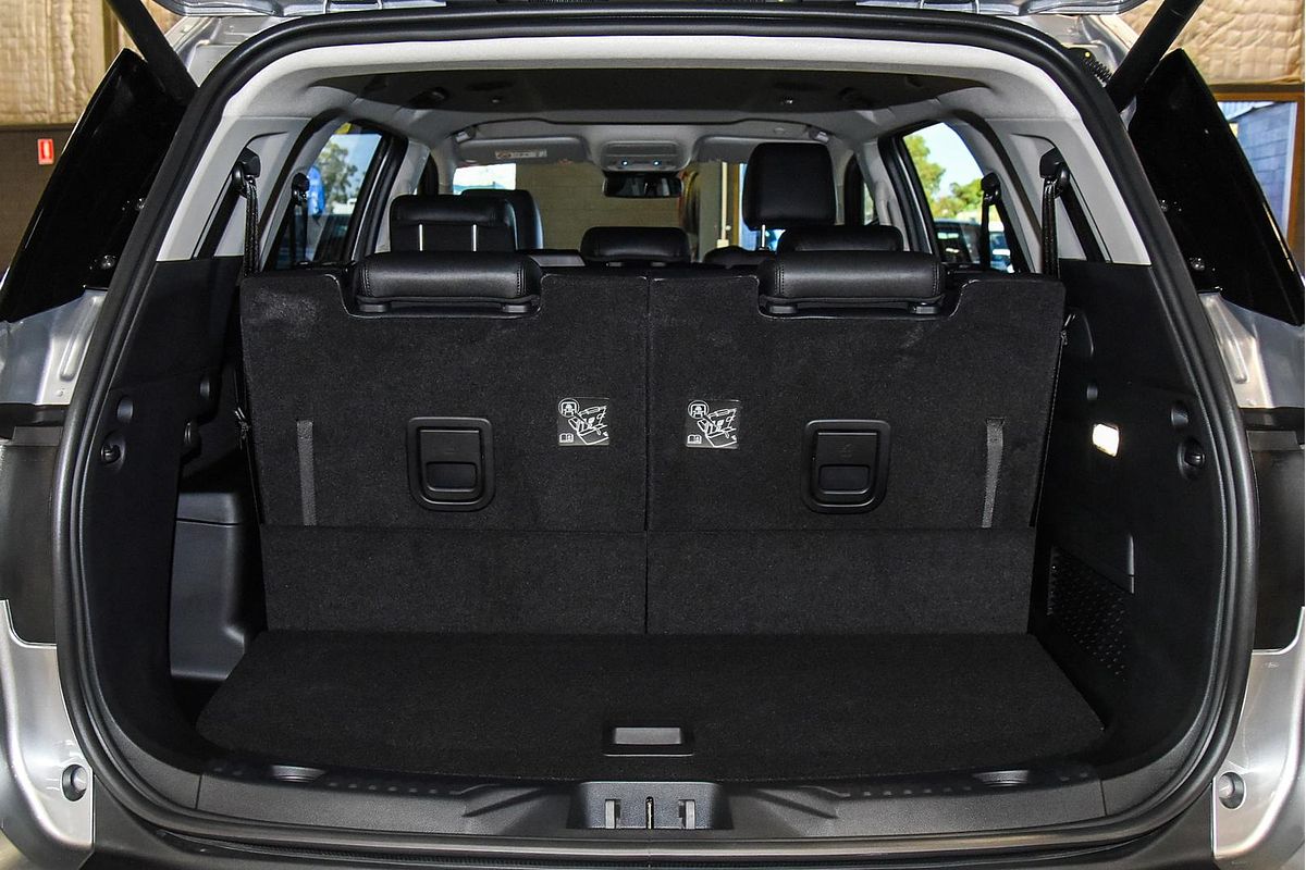 2024 Ford Everest Sport