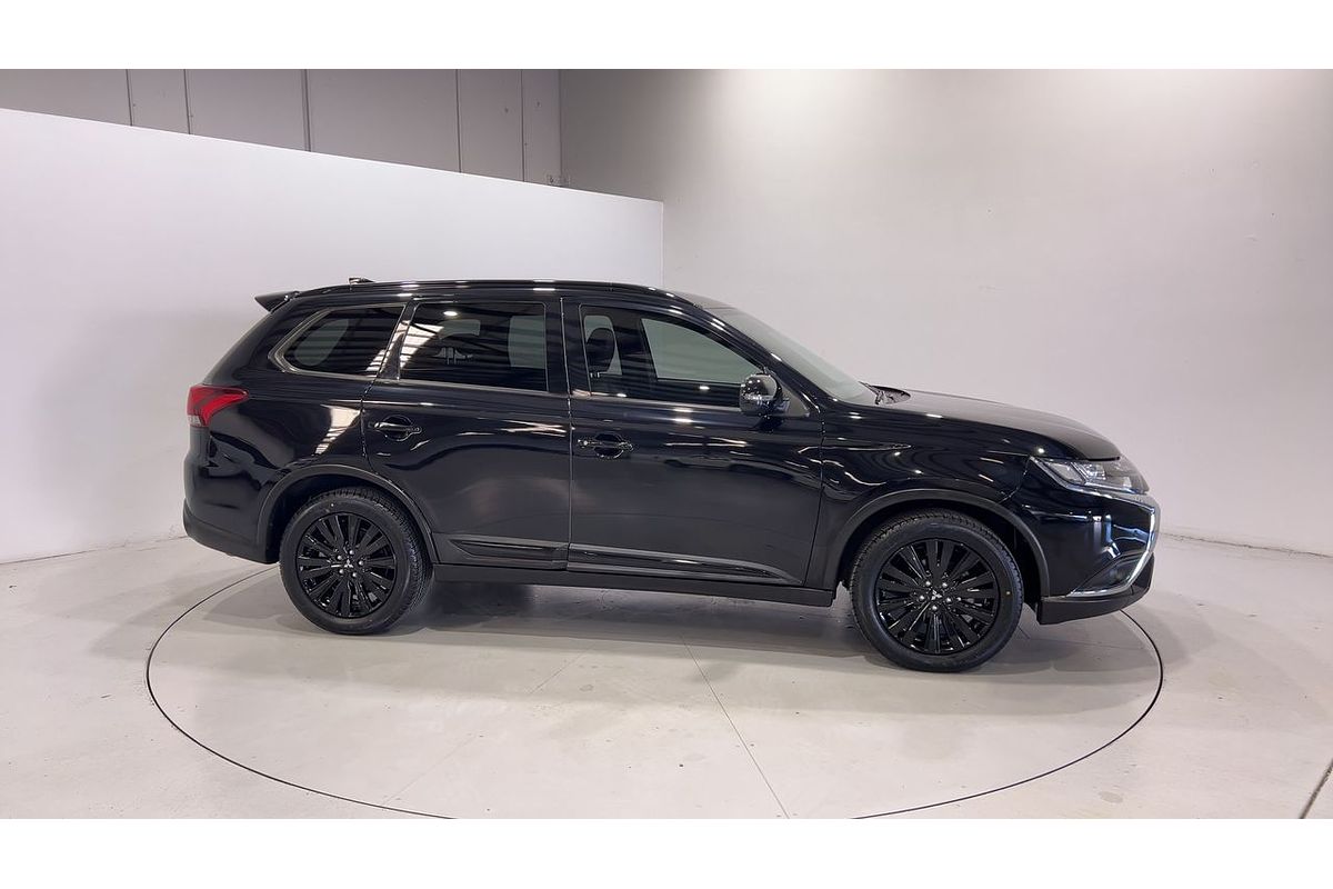 2021 Mitsubishi Outlander Black Edition ZL