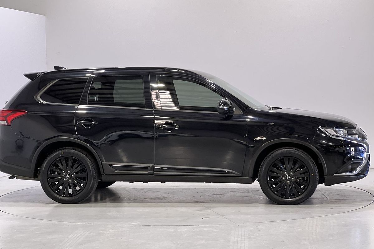 2021 Mitsubishi Outlander Black Edition ZL
