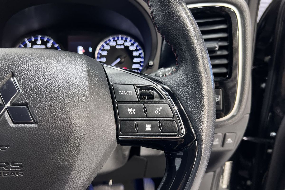 2021 Mitsubishi Outlander Black Edition ZL