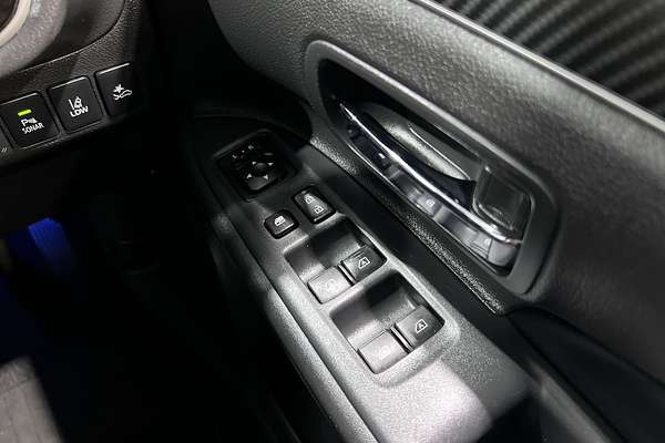 2021 Mitsubishi Outlander Black Edition ZL