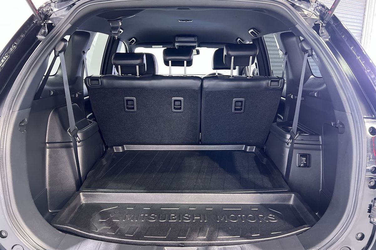 2021 Mitsubishi Outlander Black Edition ZL