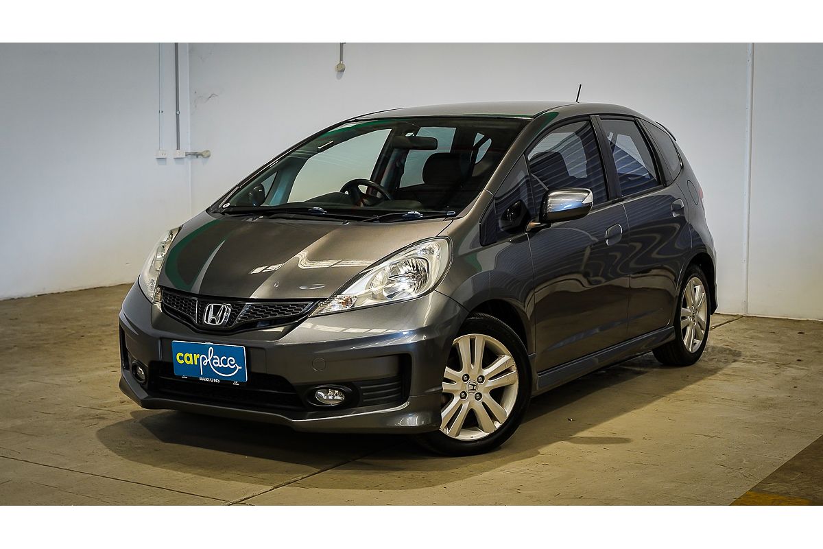2013 Honda Jazz Vibe-S GE