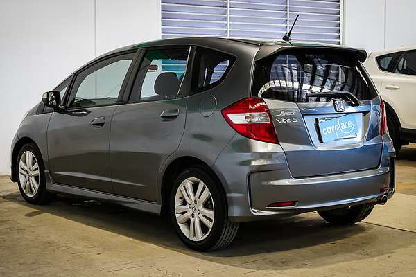 2013 Honda Jazz Vibe-S GE