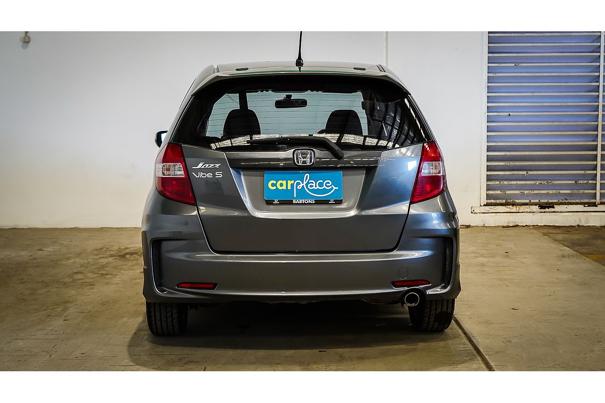 2013 Honda Jazz Vibe-S GE