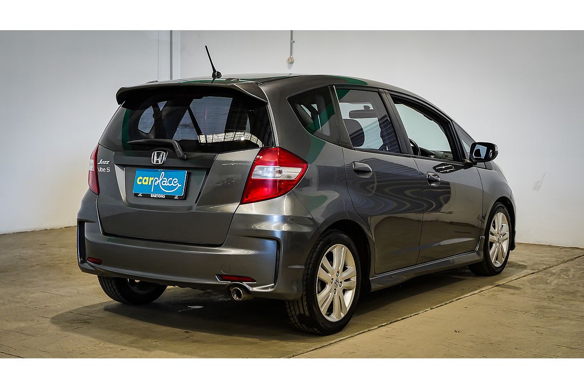 2013 Honda Jazz Vibe-S GE