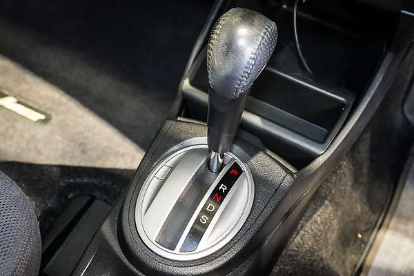 2013 Honda Jazz Vibe-S GE