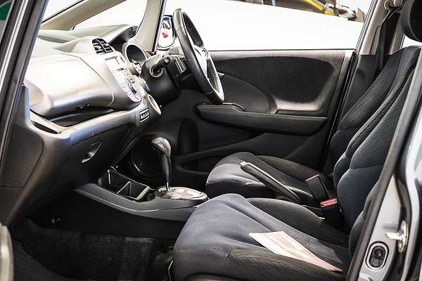 2013 Honda Jazz Vibe-S GE