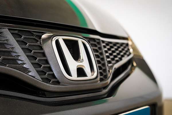 2013 Honda Jazz Vibe-S GE