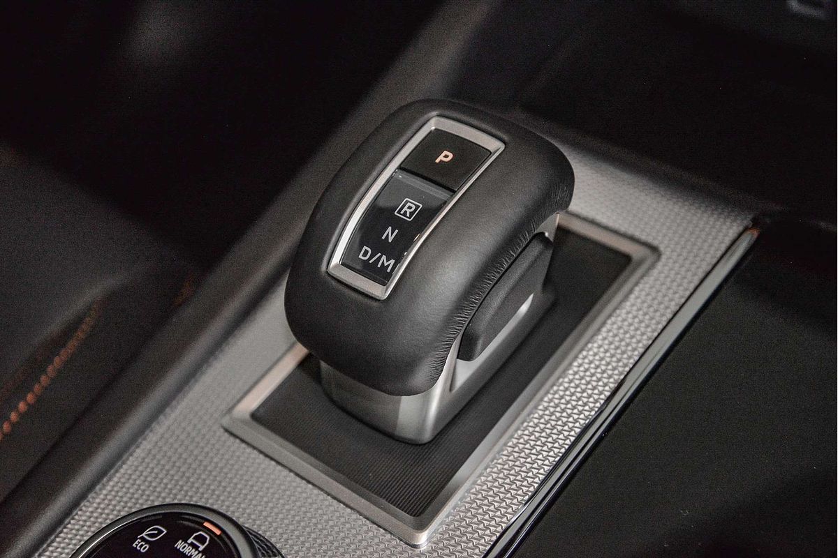 2023 Mitsubishi Outlander Exceed Tourer ZM