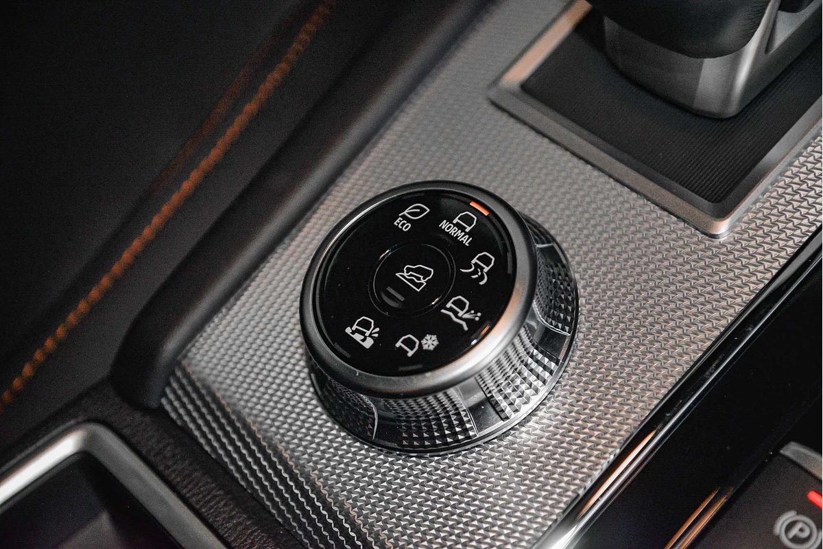 2023 Mitsubishi Outlander Exceed Tourer ZM