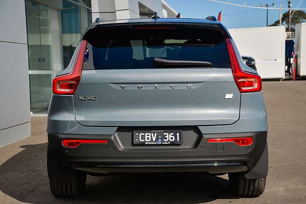 2022 Volvo XC40 Recharge Pure Electric