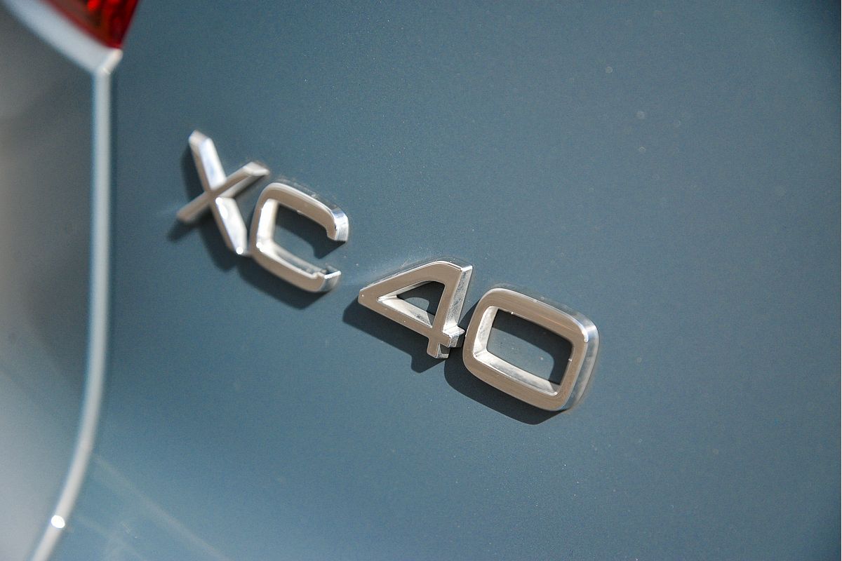 2022 Volvo XC40 Recharge Pure Electric