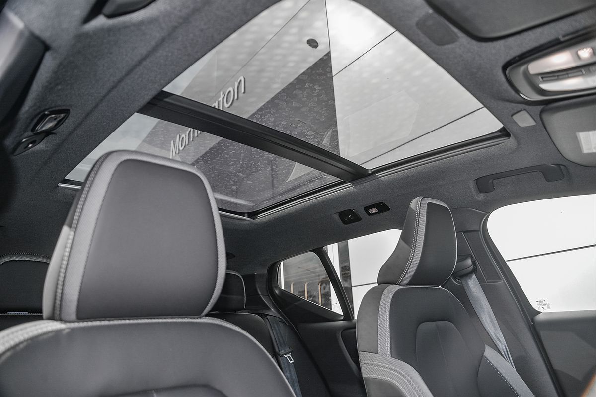 2022 Volvo XC40 Recharge Pure Electric