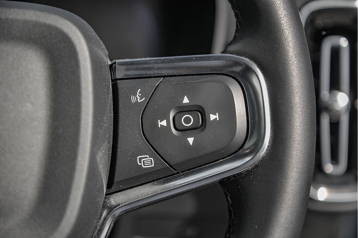 2022 Volvo XC40 Recharge Pure Electric
