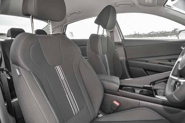 2025 Hyundai i30 Hybrid CN7.V2