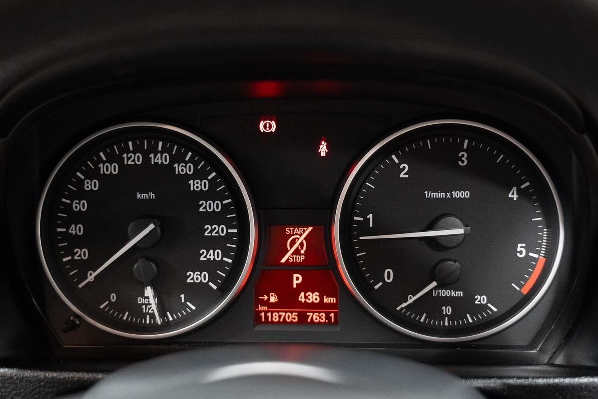 2015 BMW X1 sDrive18d E84