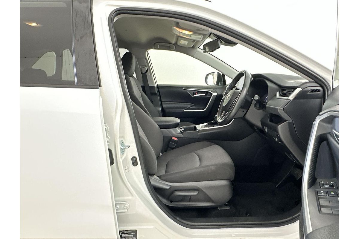 2021 Toyota RAV4 GXL AXAH52R