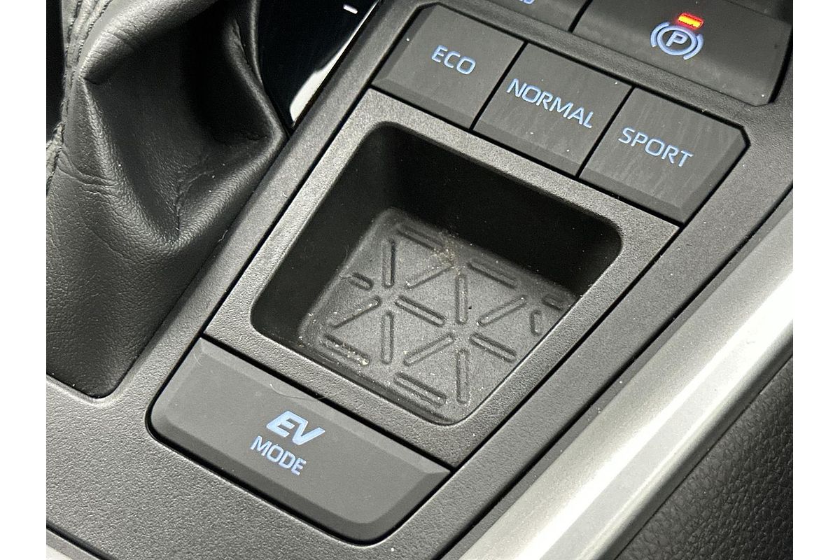 2021 Toyota RAV4 GXL AXAH52R