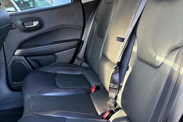 2020 Jeep Compass Limited M6