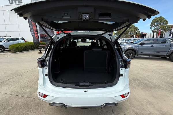 2025 Isuzu MU-X LS-T