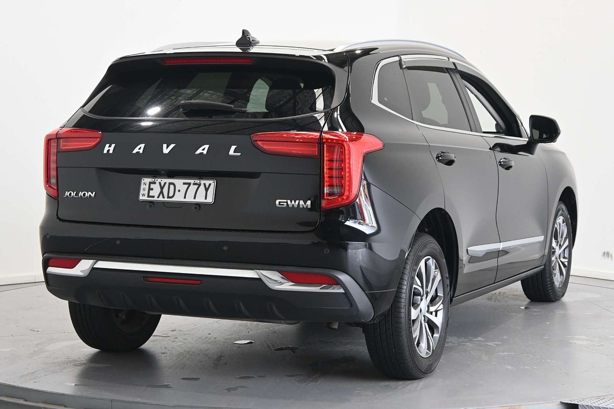 2022 GWM Haval Jolion Lux A01