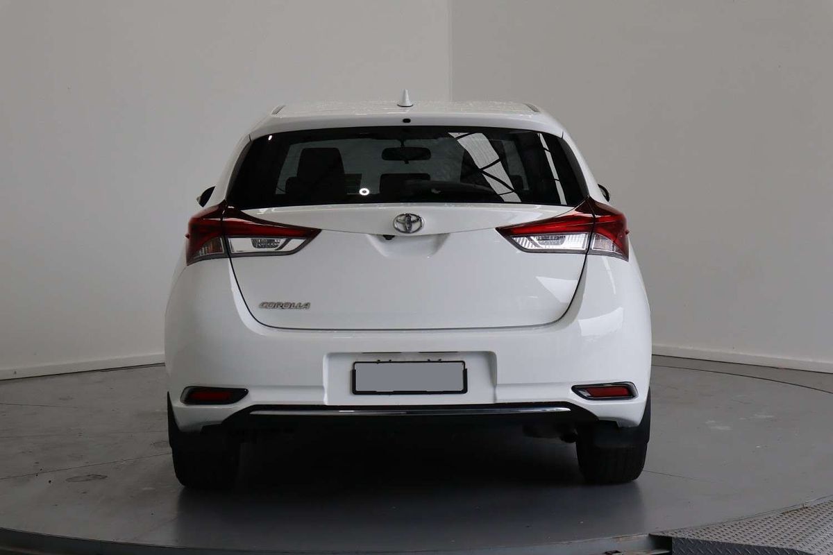 2017 Toyota Corolla Ascent Sport ZRE182R