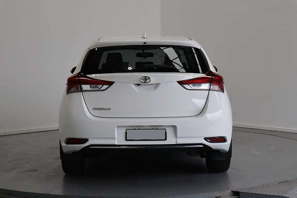 2017 Toyota Corolla Ascent Sport ZRE182R
