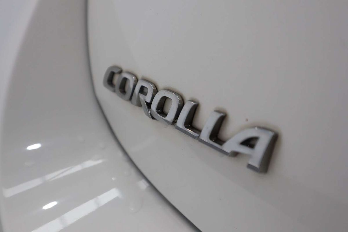 2017 Toyota Corolla Ascent Sport ZRE182R