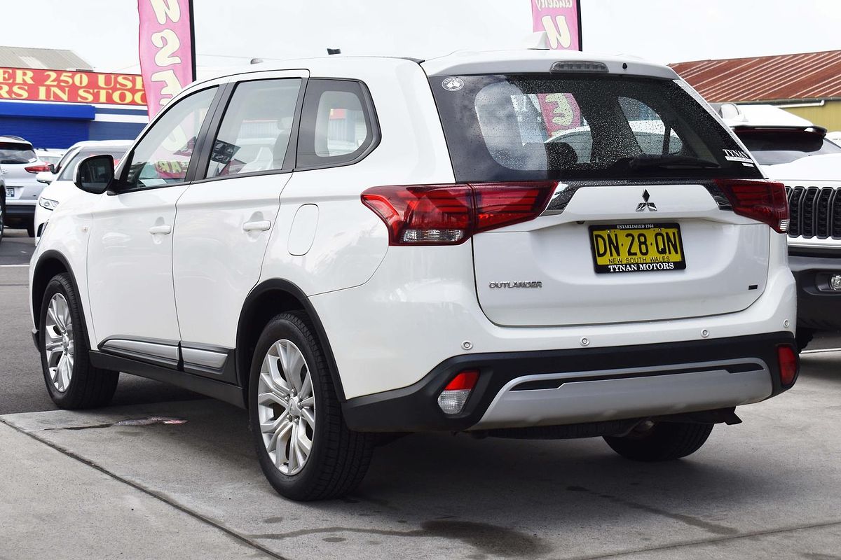 2021 Mitsubishi Outlander ES ZL