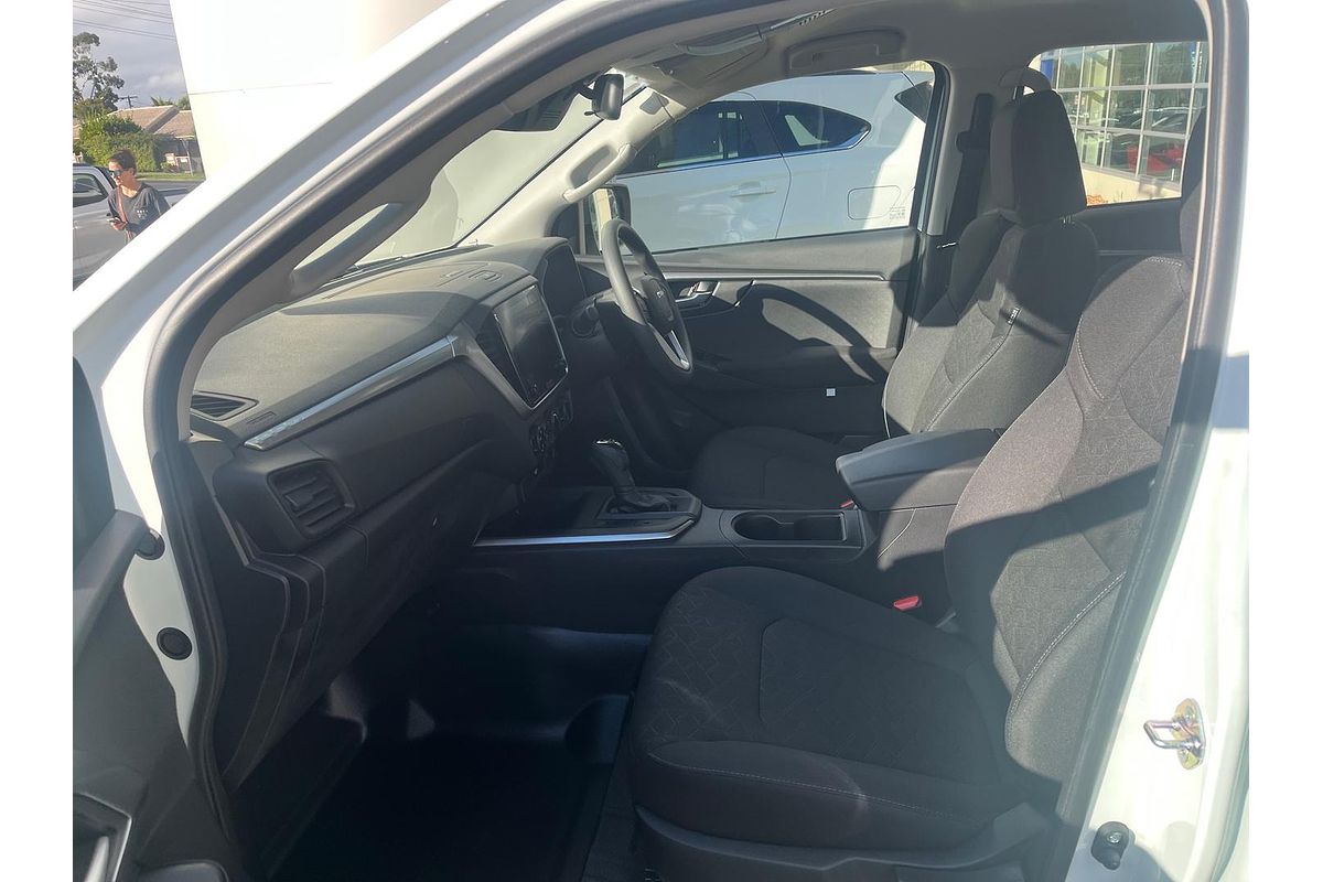 2025 Isuzu D-MAX LS-M 4X4