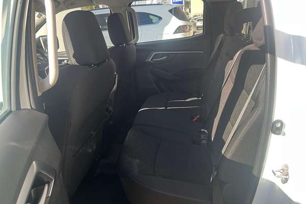 2025 Isuzu D-MAX LS-M 4X4