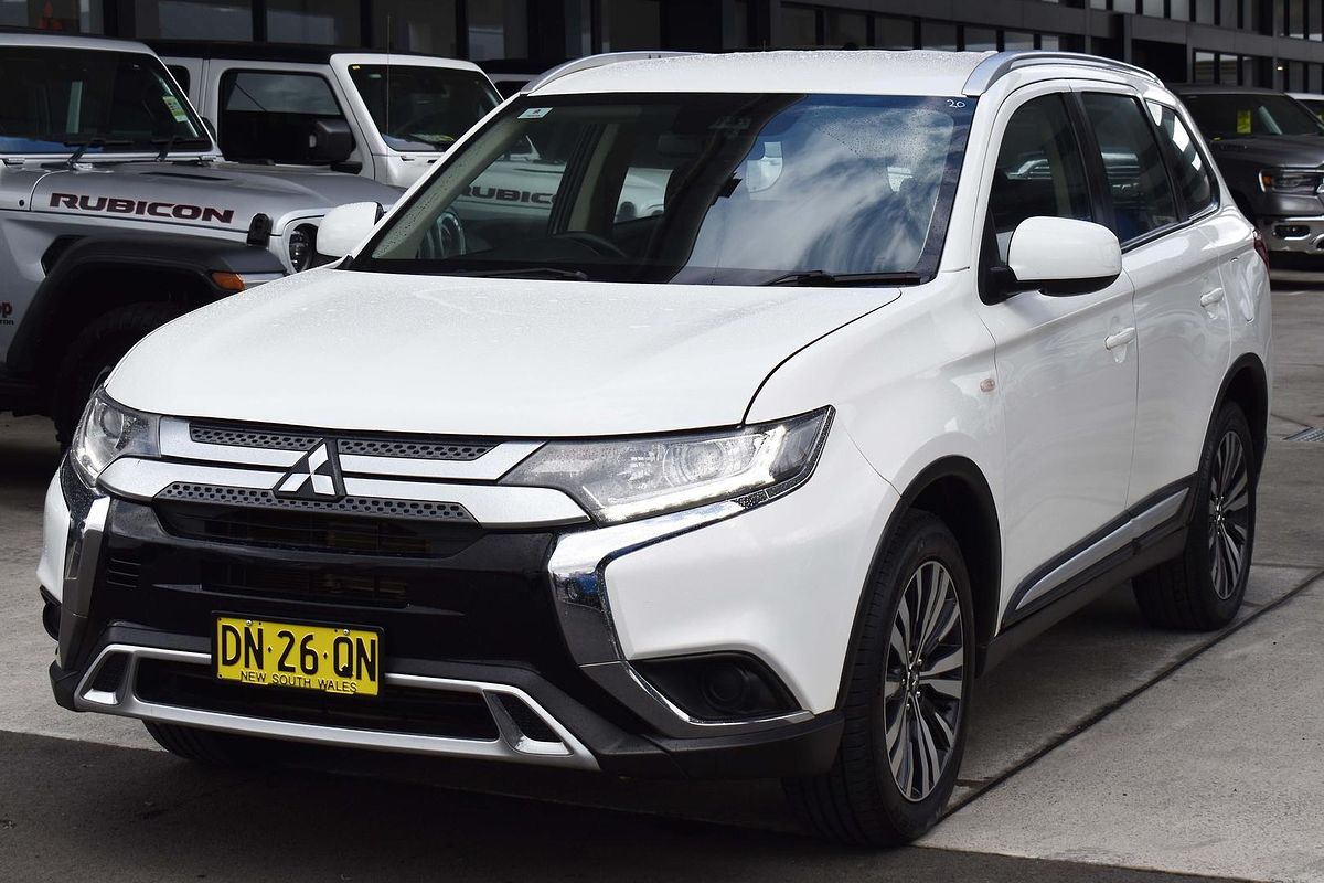 2020 Mitsubishi Outlander ES ZL