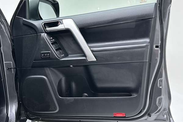 2020 Toyota Landcruiser Prado Kakadu GDJ150R