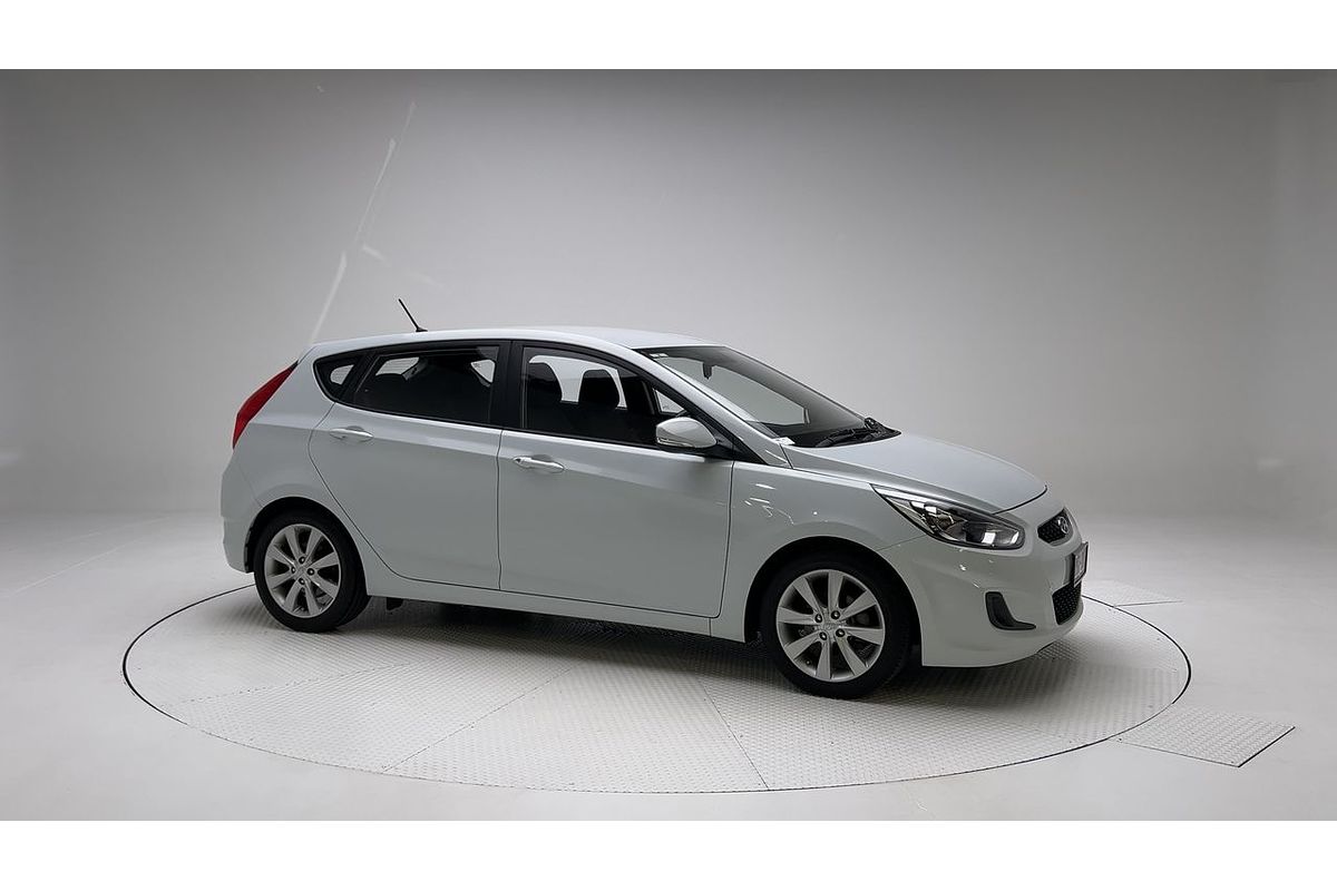 2018 Hyundai Accent Sport RB6