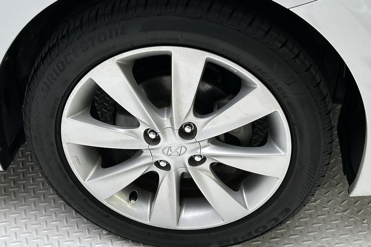 2018 Hyundai Accent Sport RB6