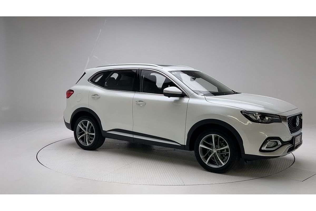 2022 MG HS Essence SAS23
